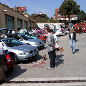 2000: Bilder von der "Fahren mit Sonne" nach Höchstadt/A. Neustadt/A. und Nürnberg 2000: Bilder von der "Fahren mit Sonne" nach Höchstadt/A. Neustadt/A. und Nürnberg